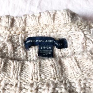 American Eagle Outfitters Tops - American Eagle Sweater American Eagle Outfitters Tops - American Eagle Sweater